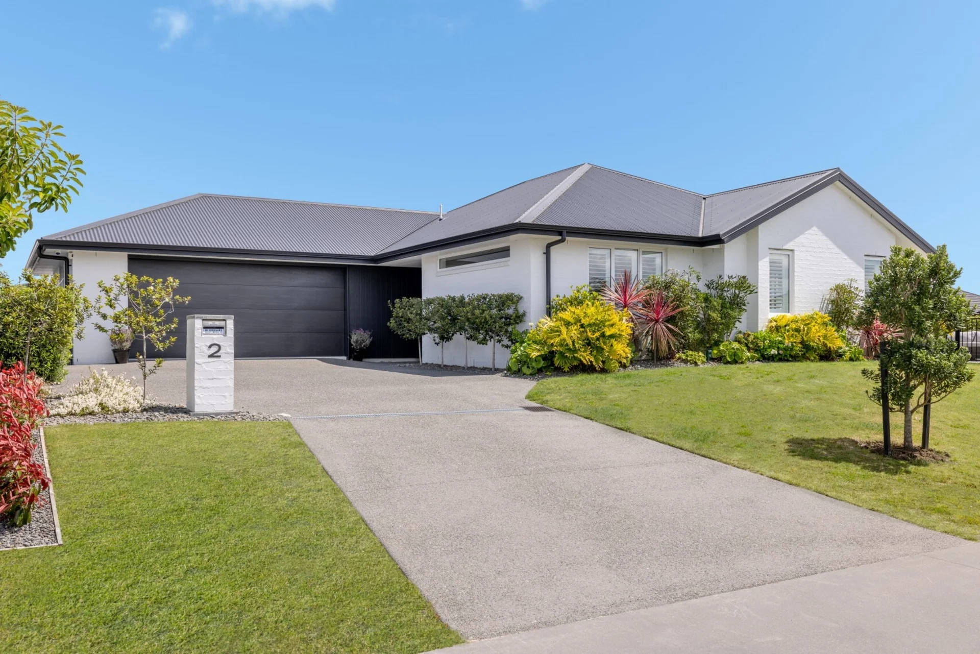 2 Taioma Close