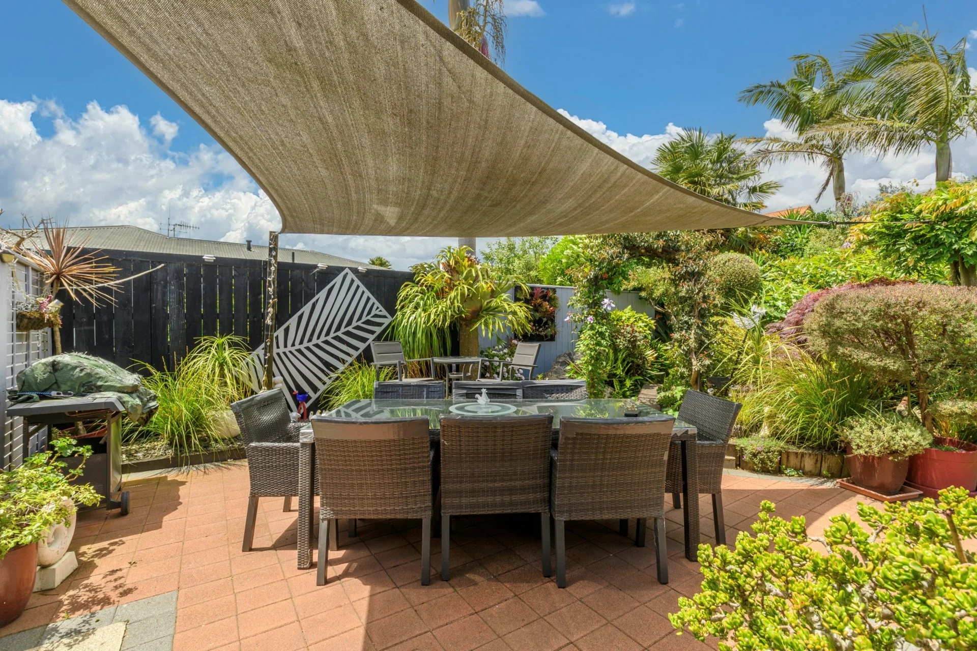 378 Devonport Road