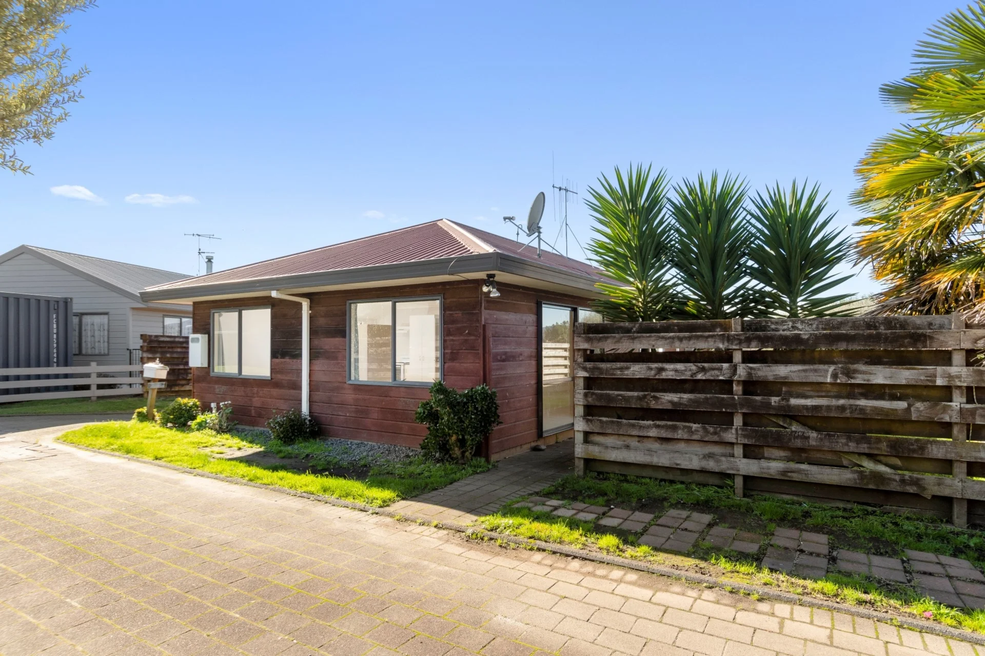 10A College Place