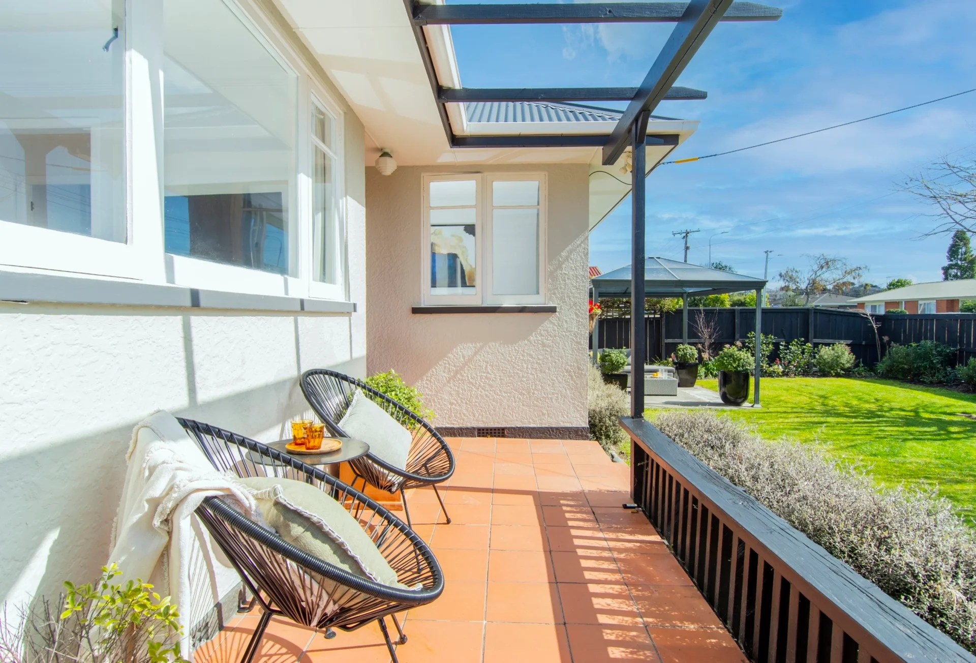 19A Pemberton Crescent