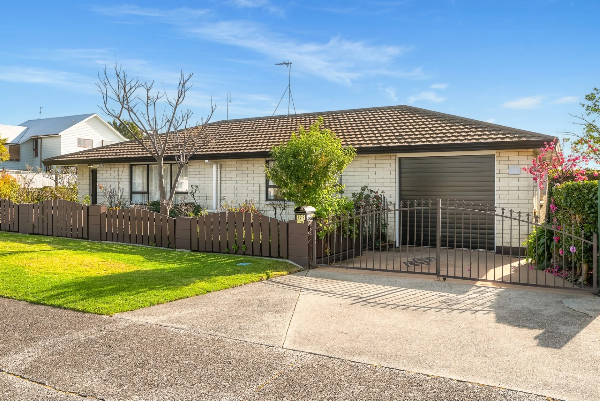128 Pillans Road