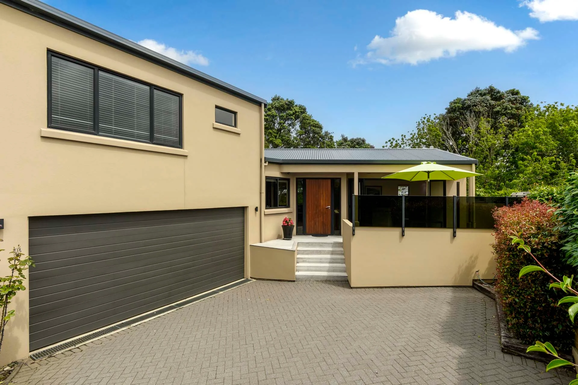 5 Acklam Avenue
