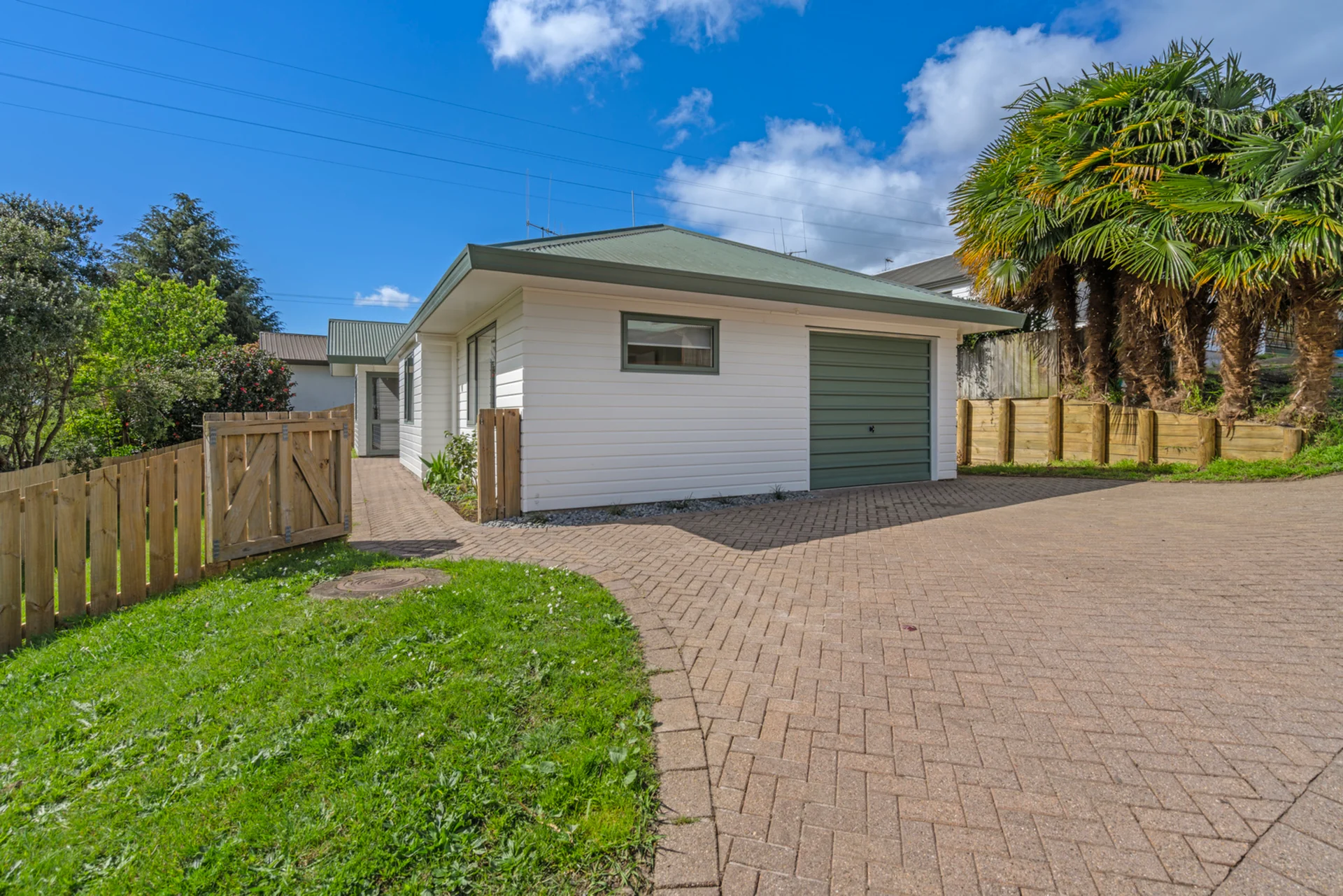 43C Awaiti Place