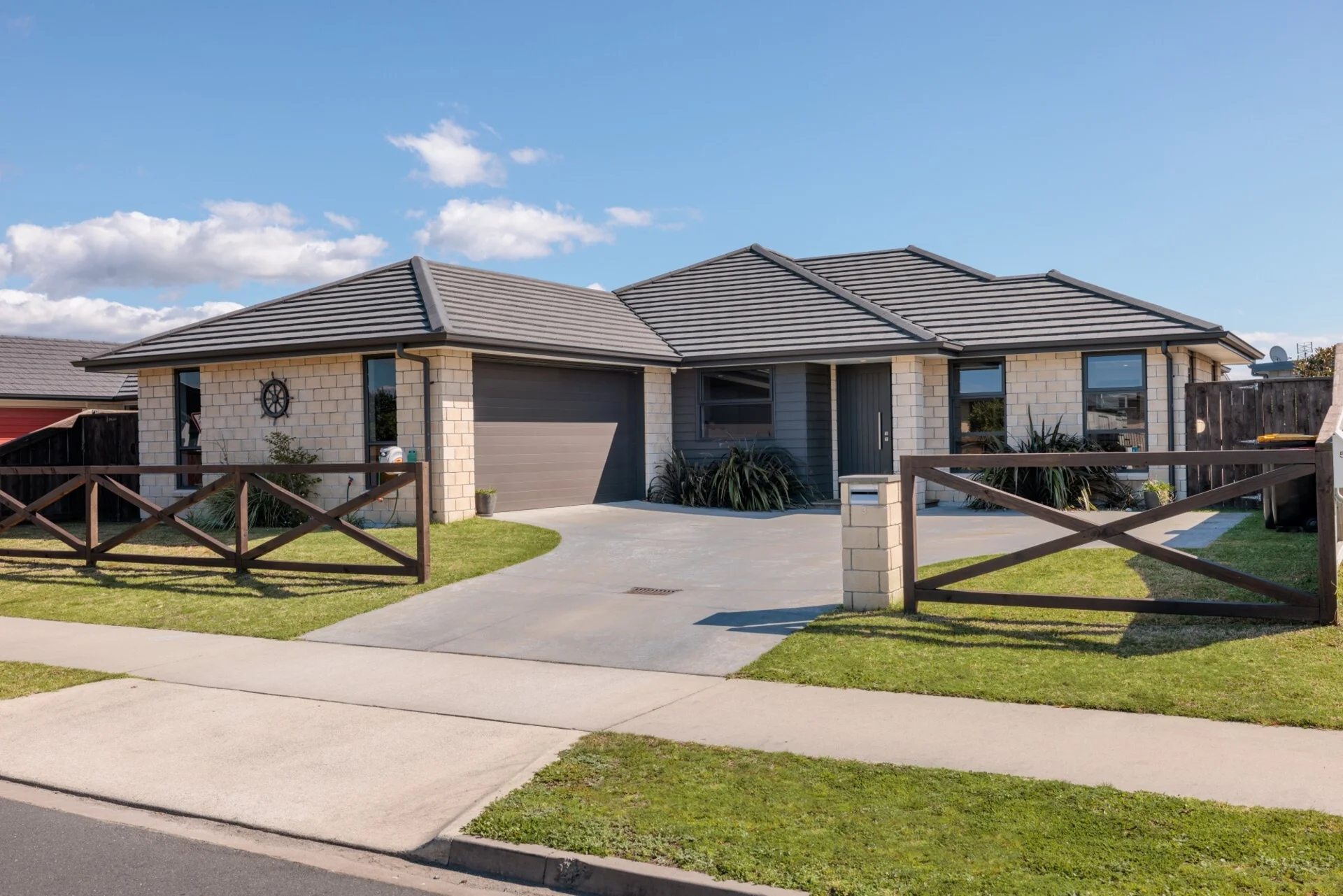 3 Te Kio Crescent