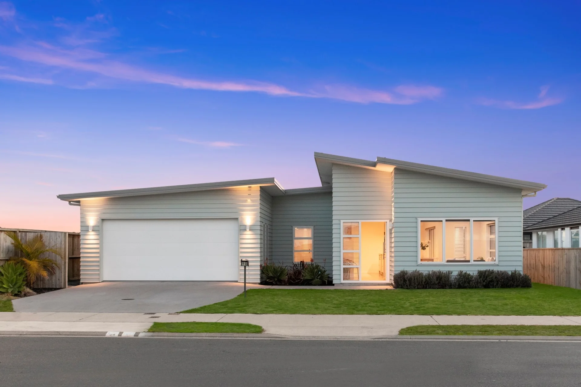 90 Dunkeld Drive