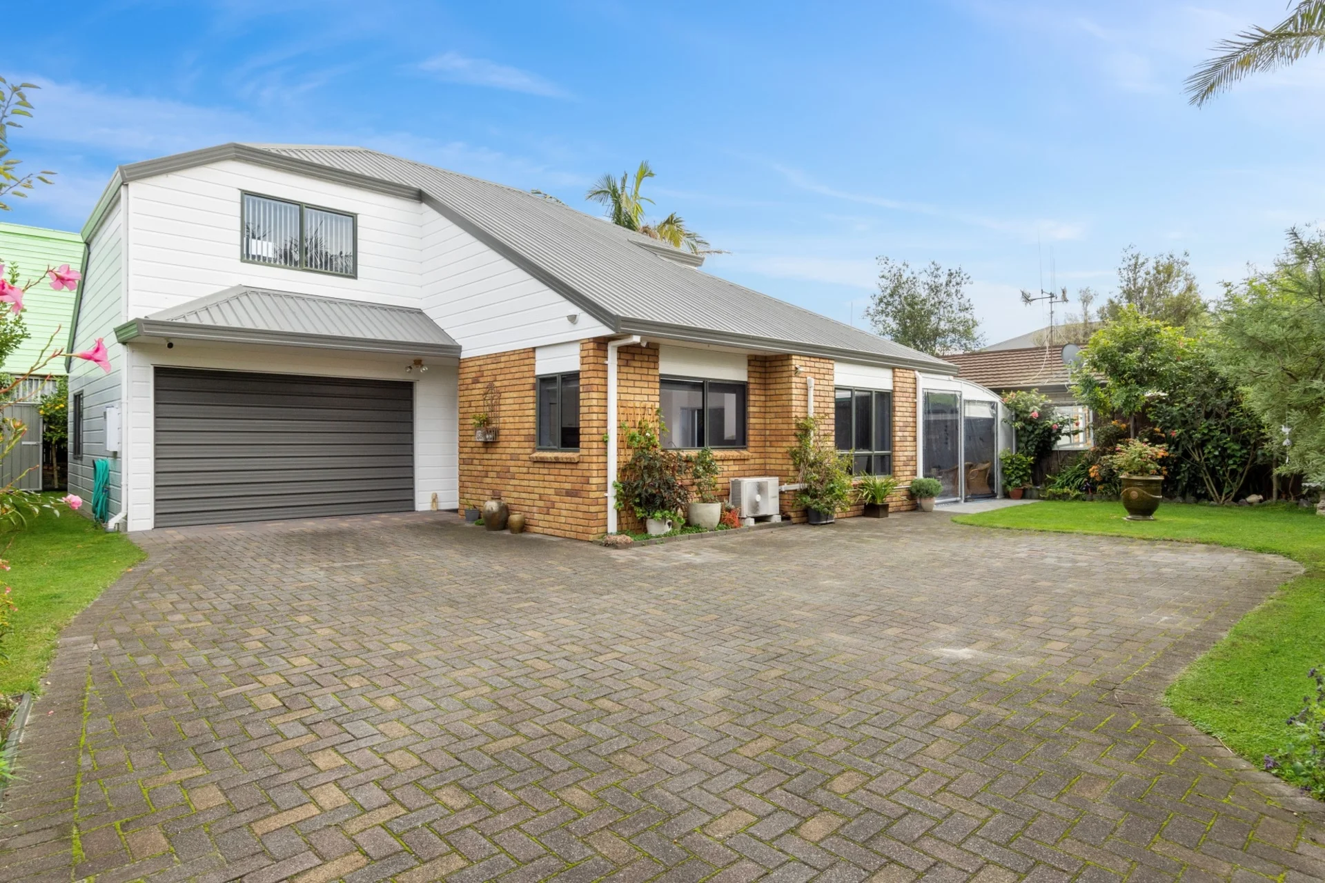 22B Twelfth Avenue