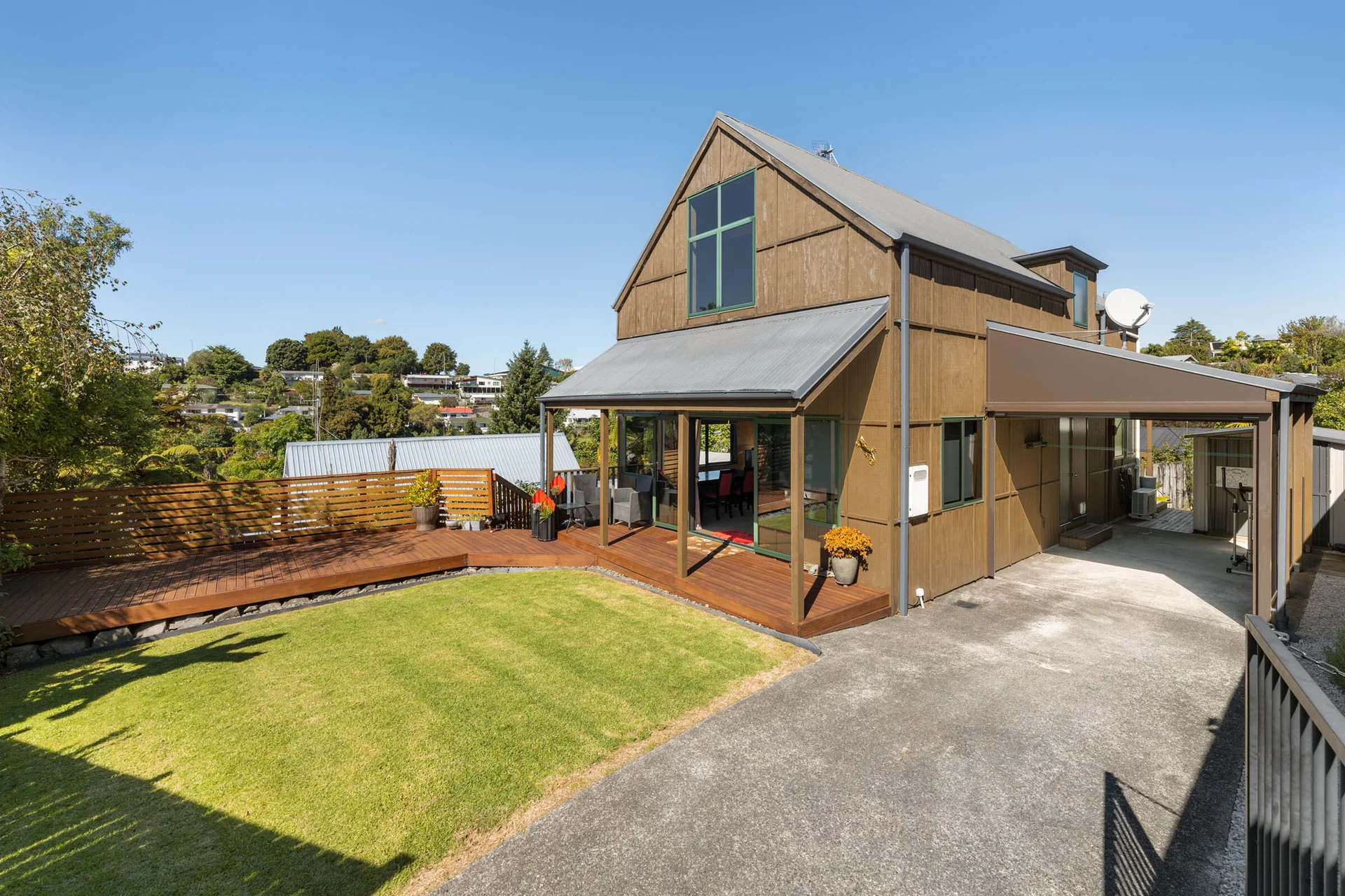 11 Newark Close