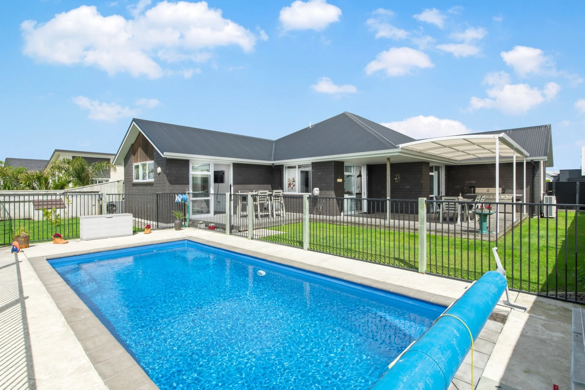 34 Cassinia Close