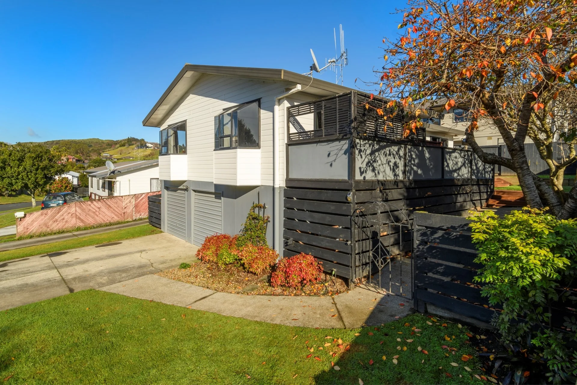 60 Meander Drive