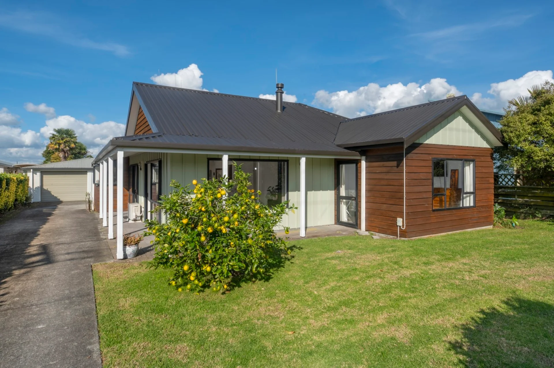 220 Plummers Point Road