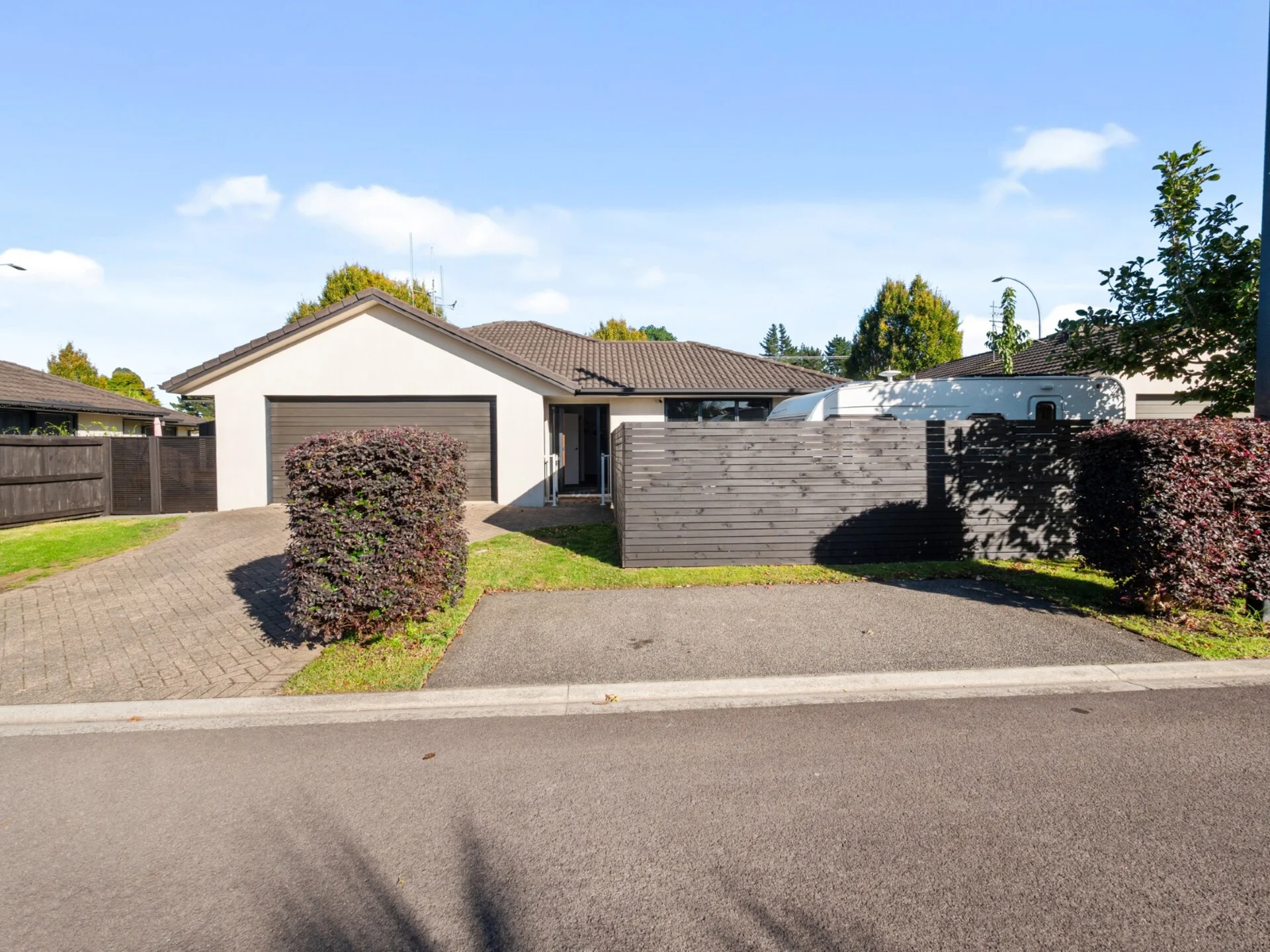 5 Lomond Court