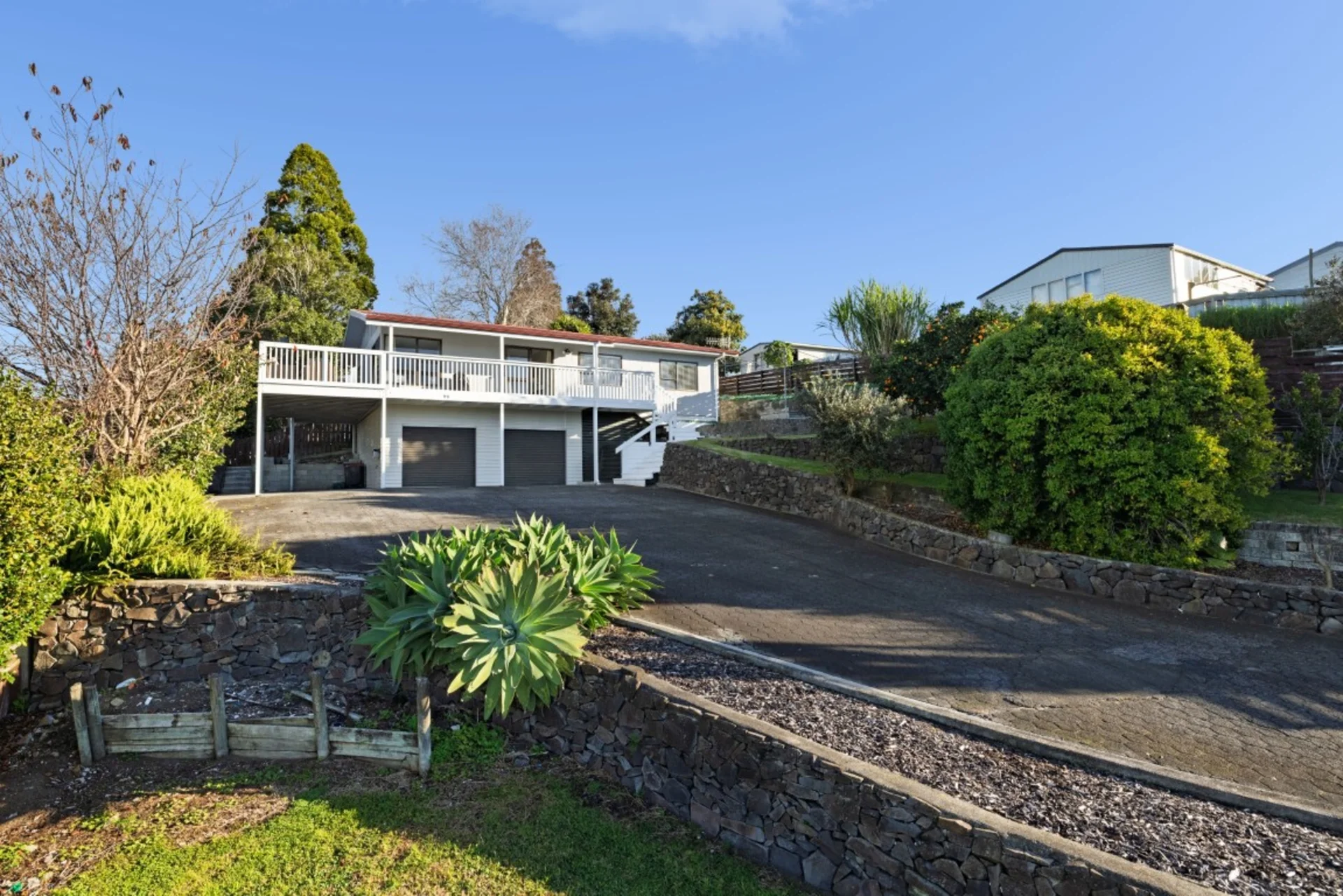 98 Coopers Road