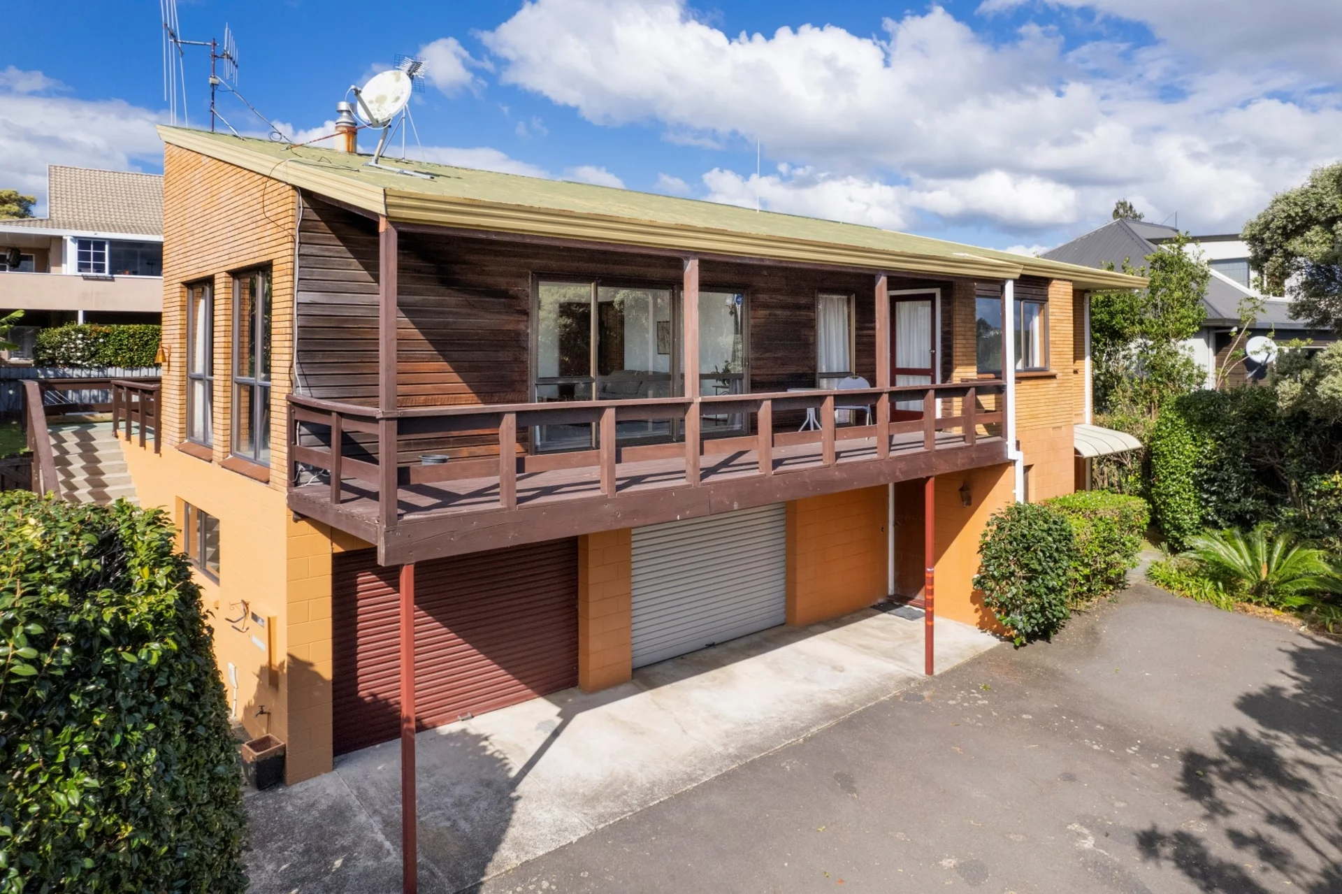 151 Hinewa Road