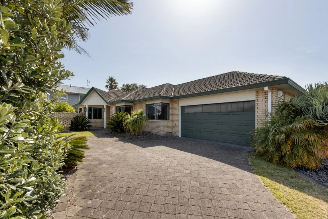 11 Santa Monica Drive