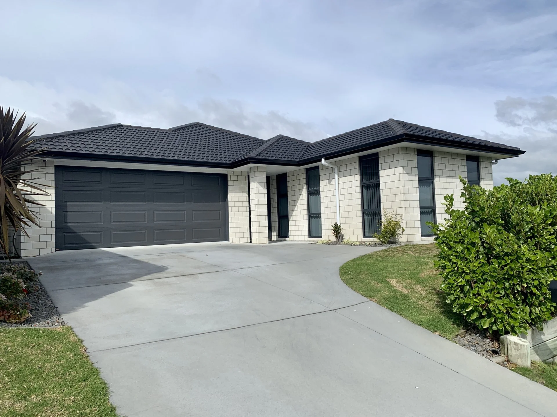 19 Ballintoy Park Drive