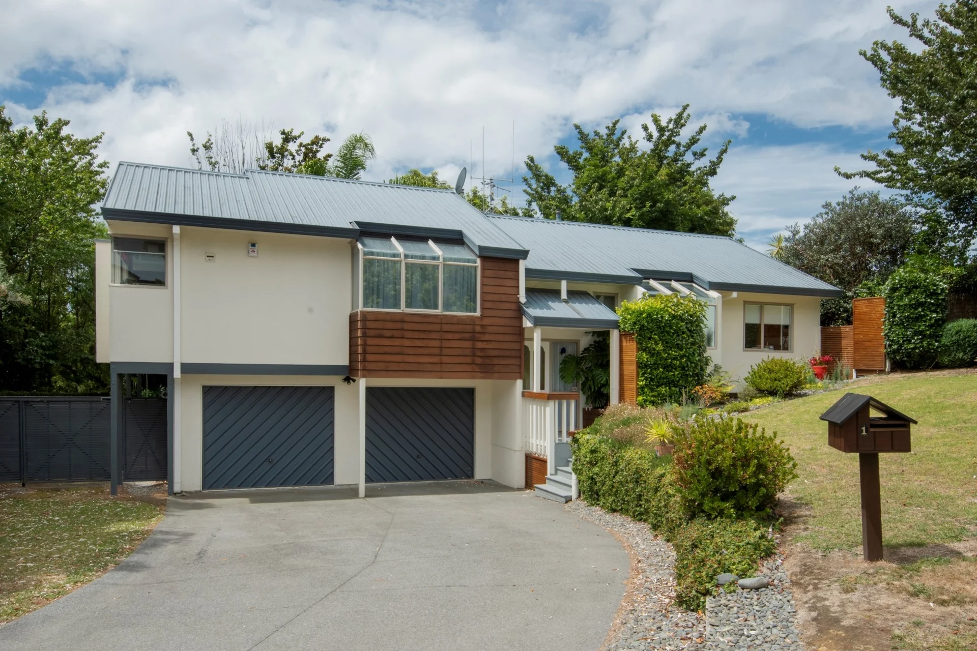1 Taramea Rise