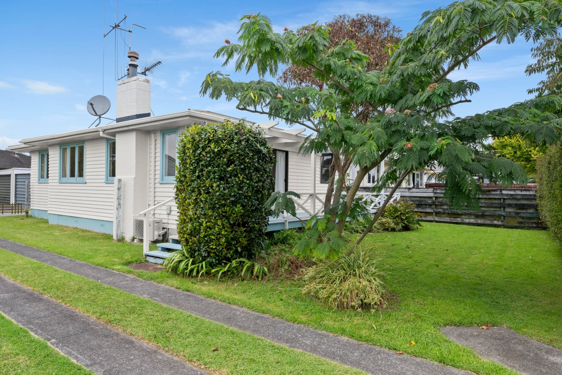 49 Queen Road