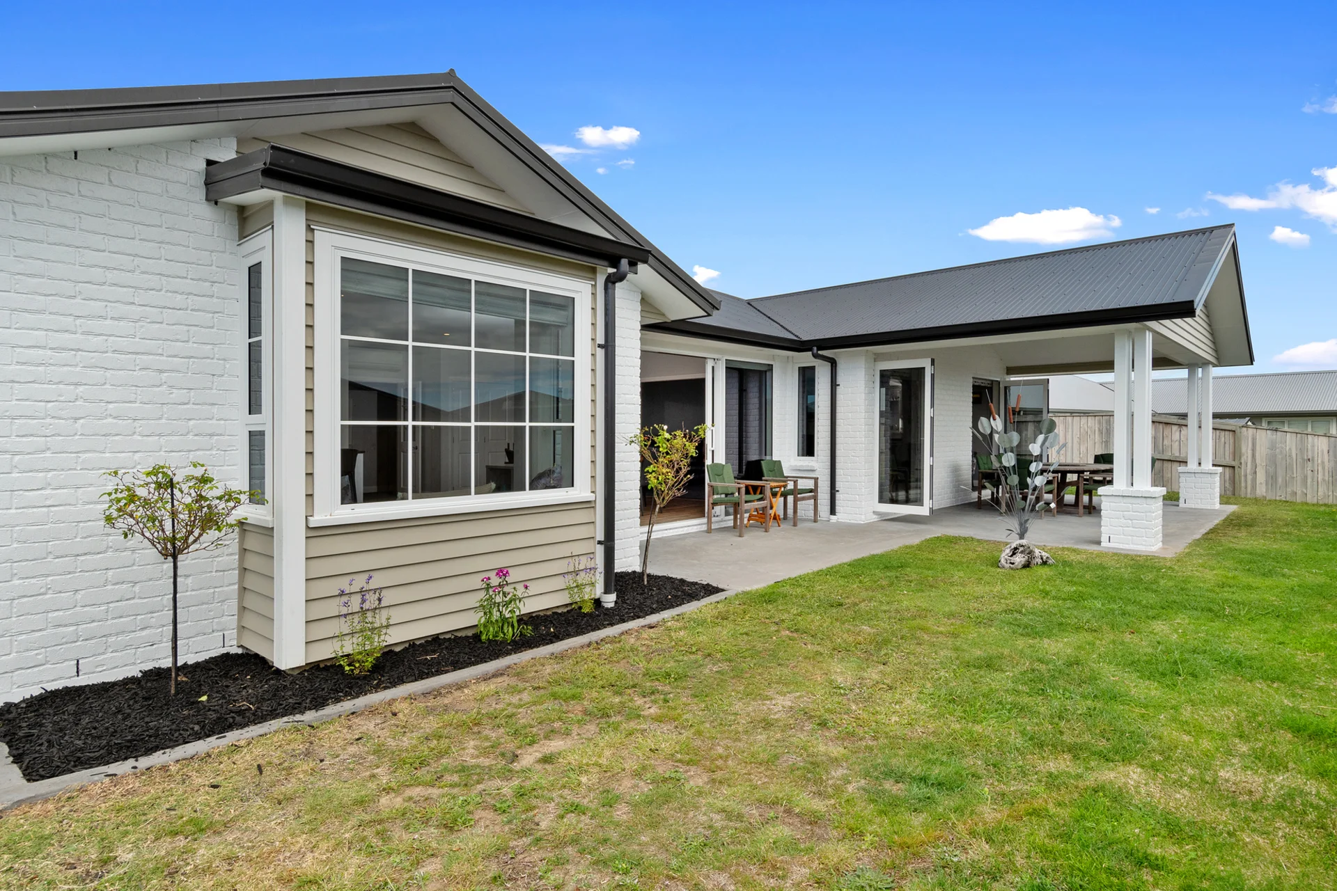 24 Mervyn Place