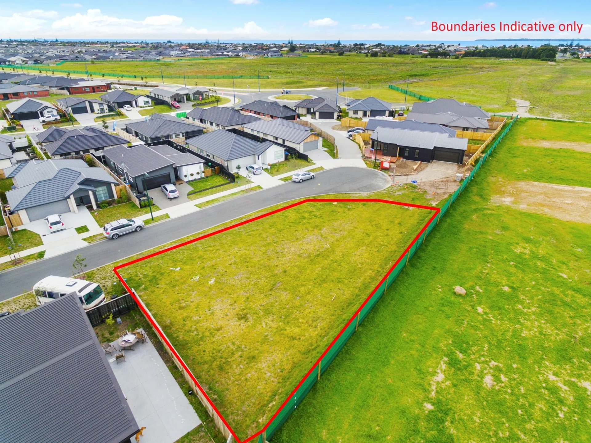 14 Monaro Place