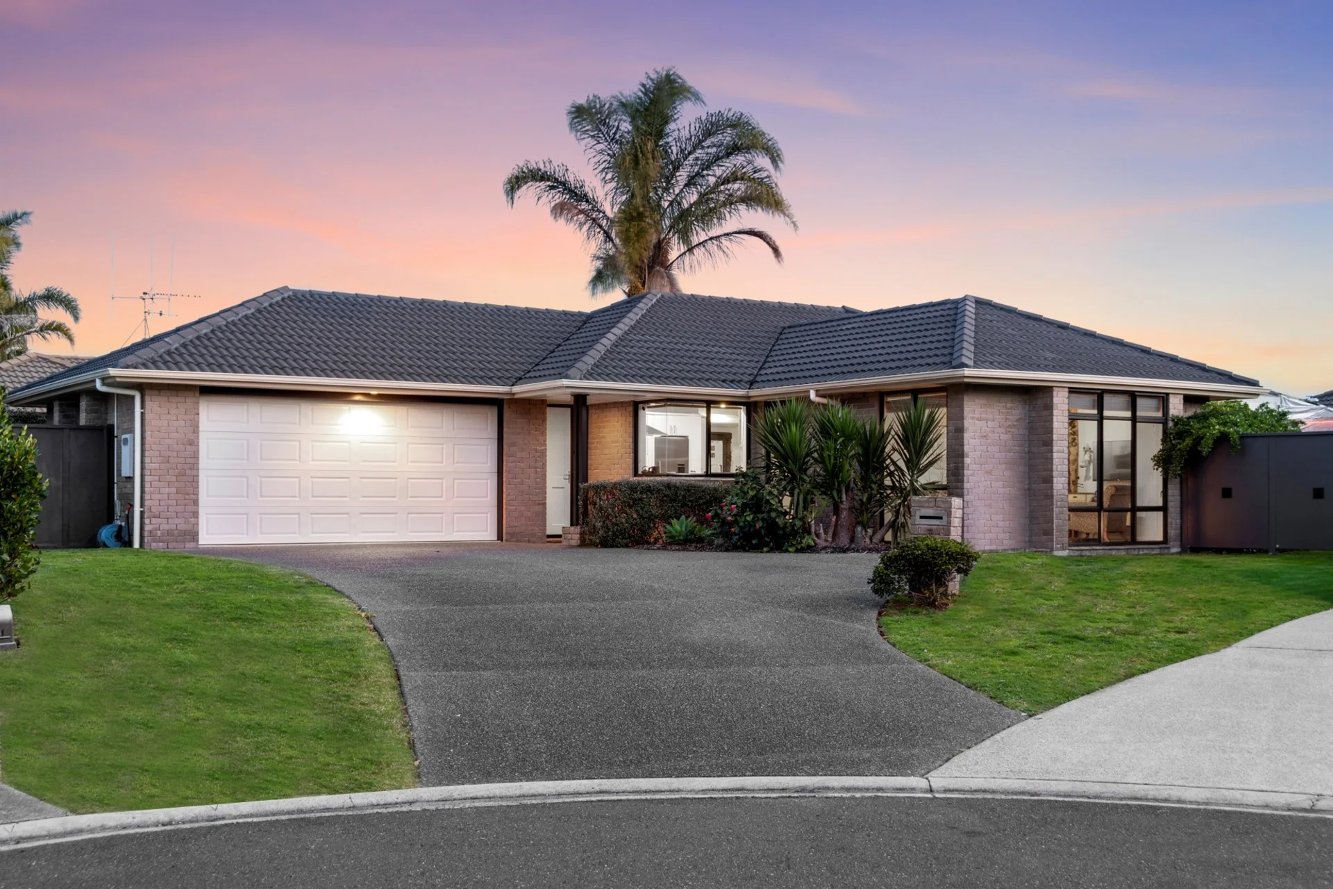 7 Stenning Place