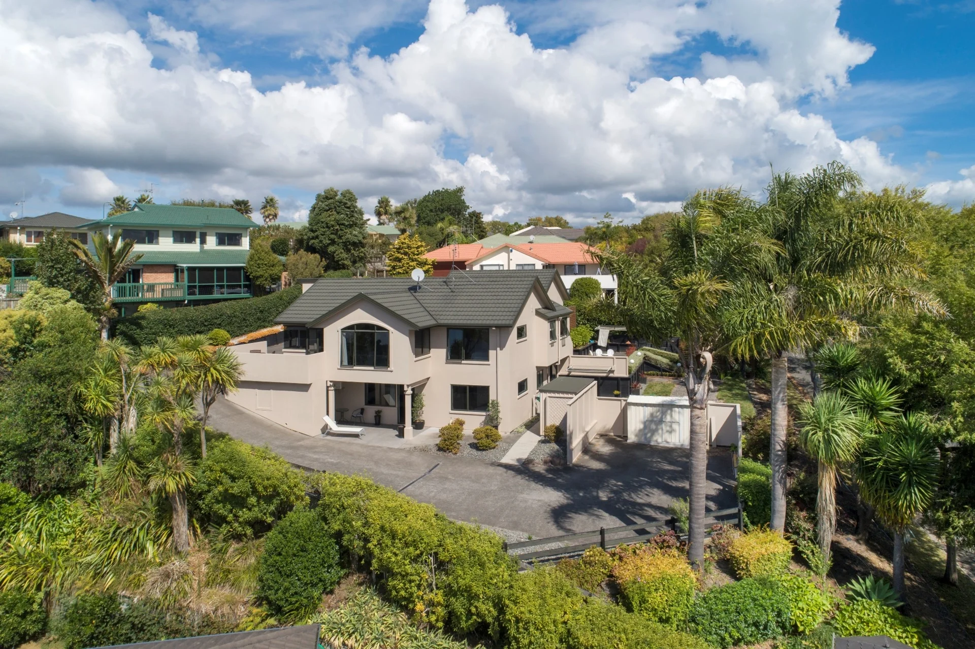35 Mahonia Place