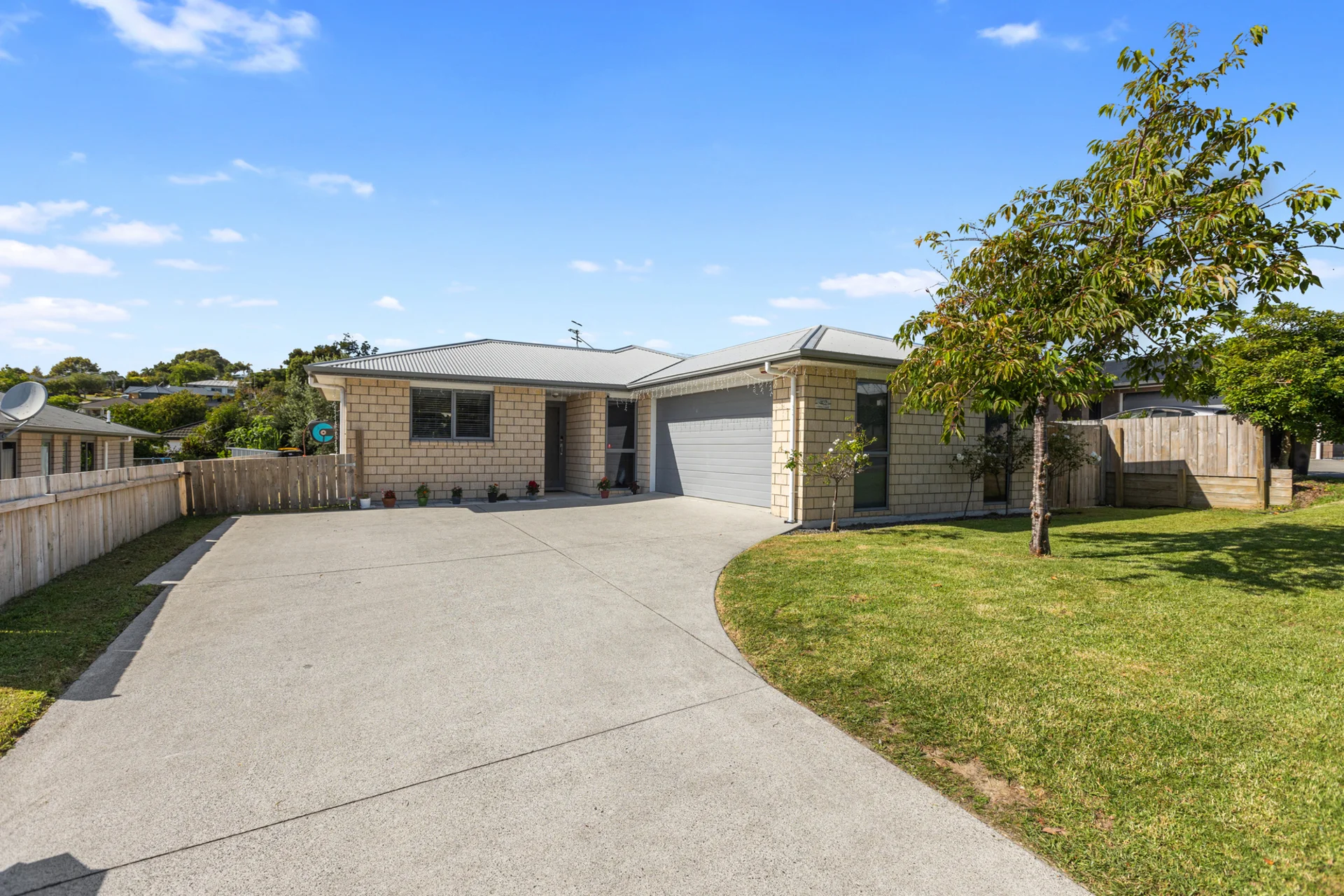 42 Fairfax Crescent
