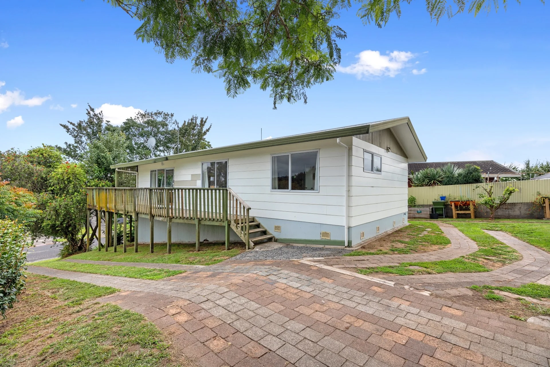 8 Milsom Place