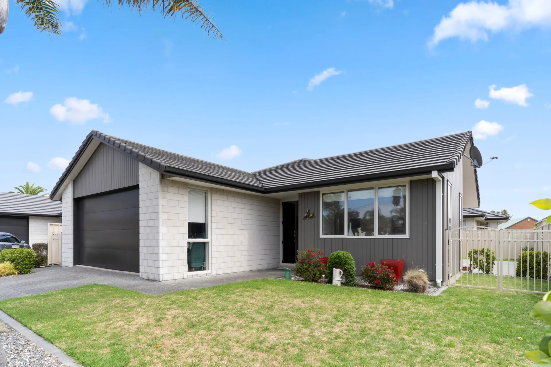 2 Spinnaker Drive