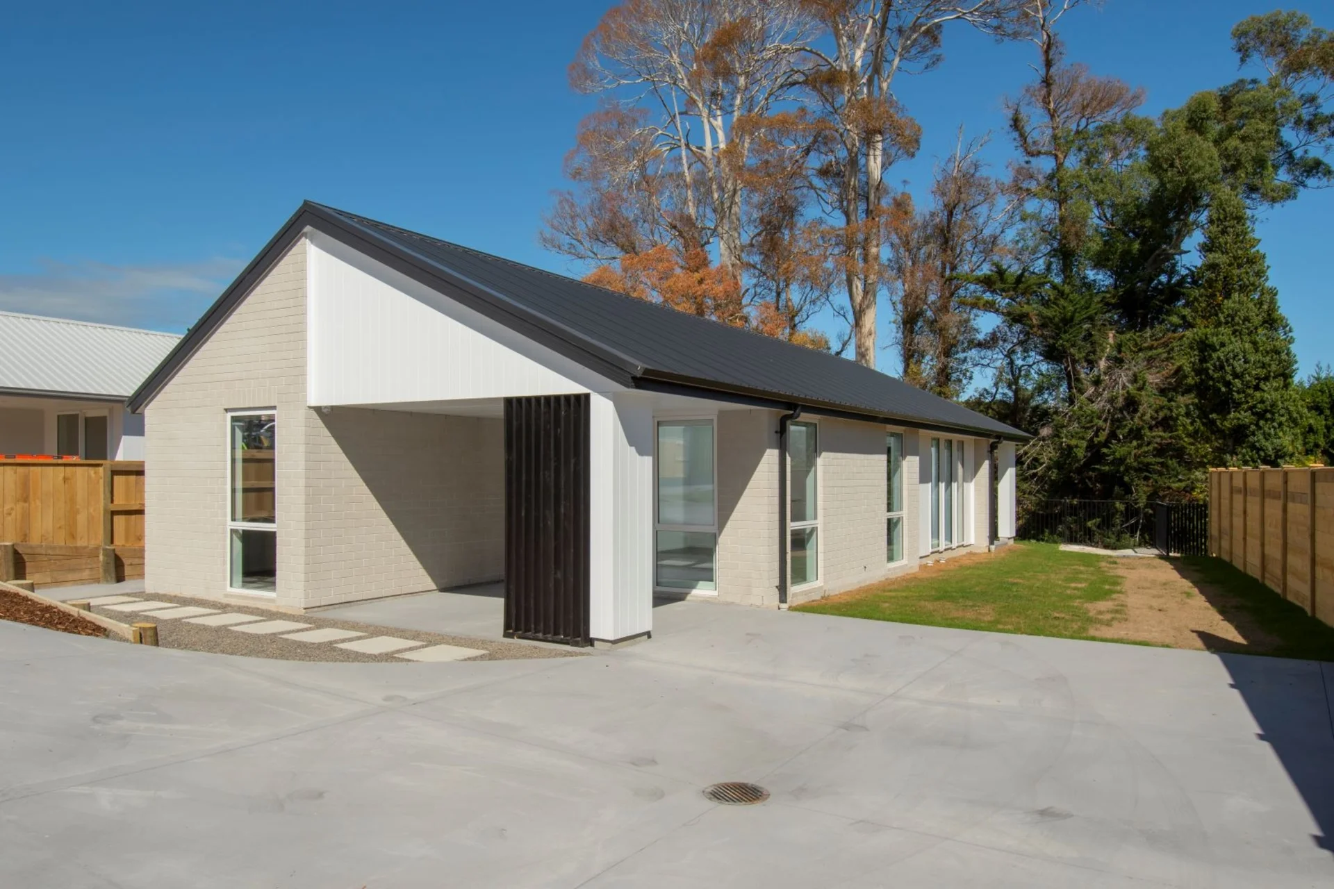 8 Hauhake Lane