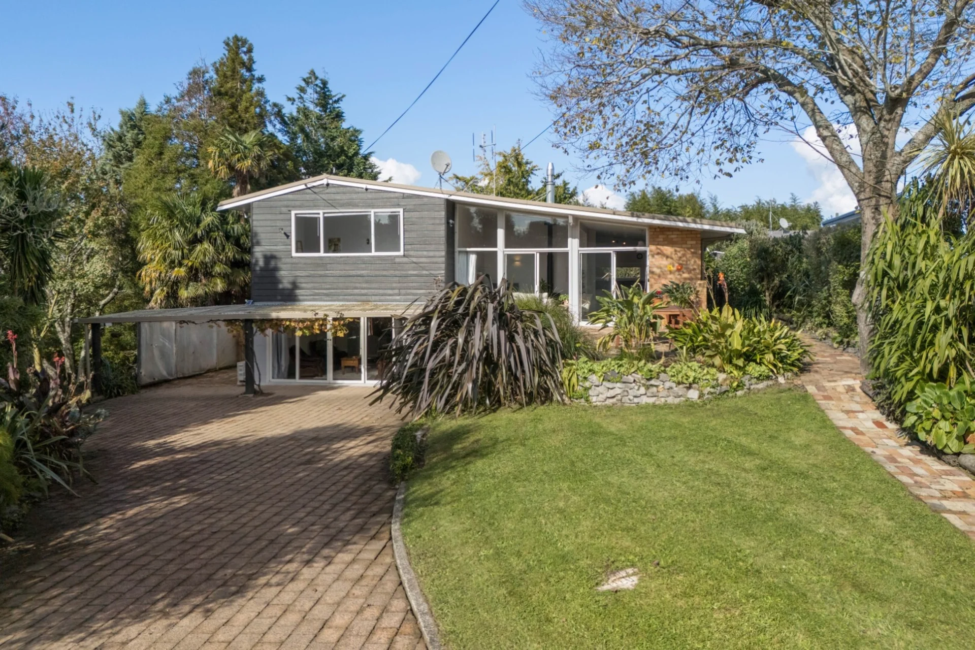 10A Hobson Street