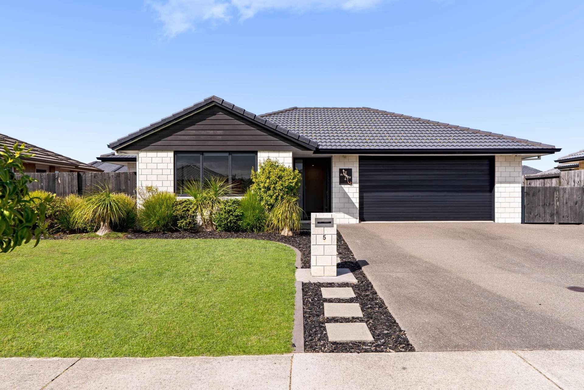 5 Oka Street