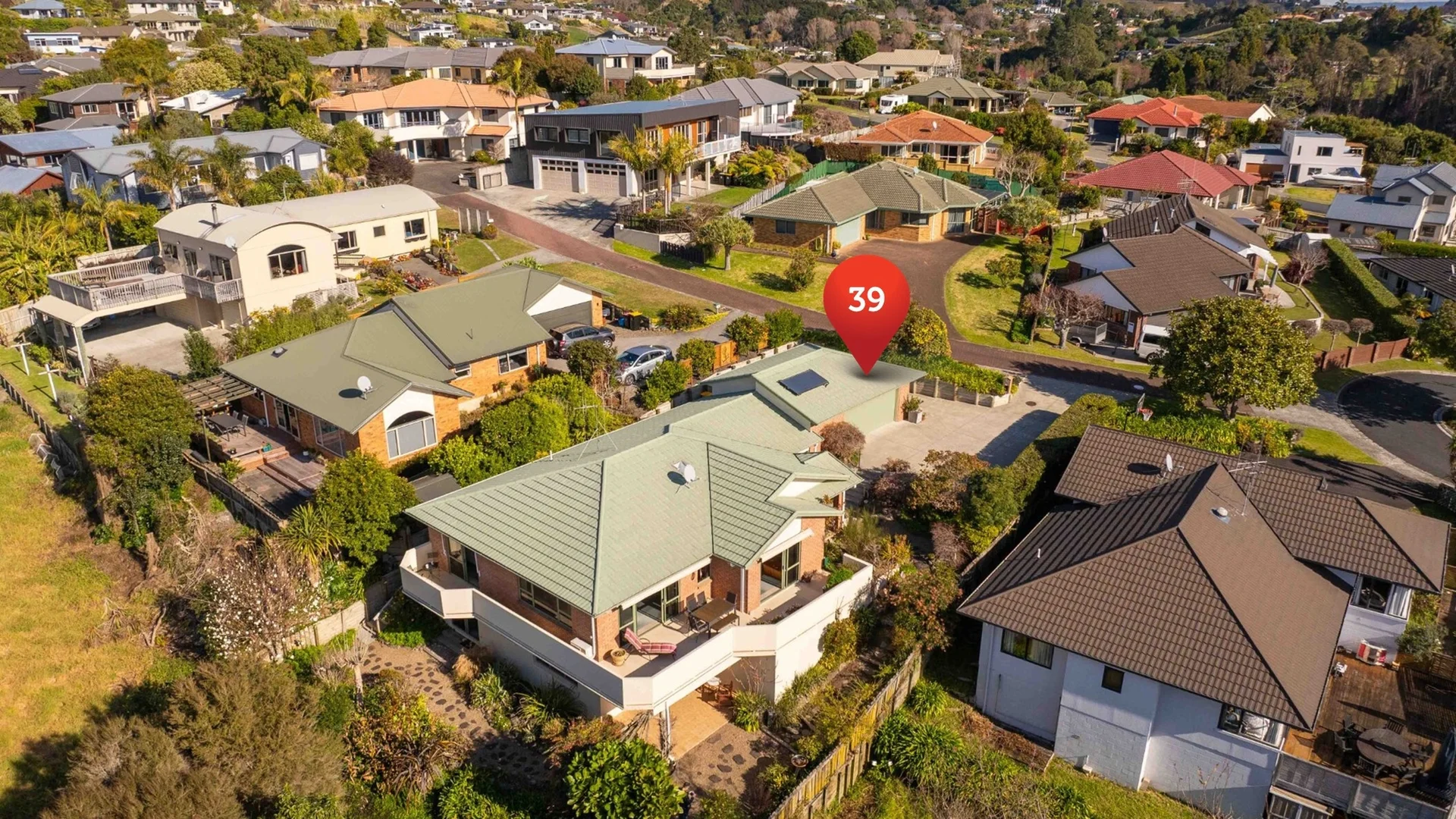 39 Bayvista Close