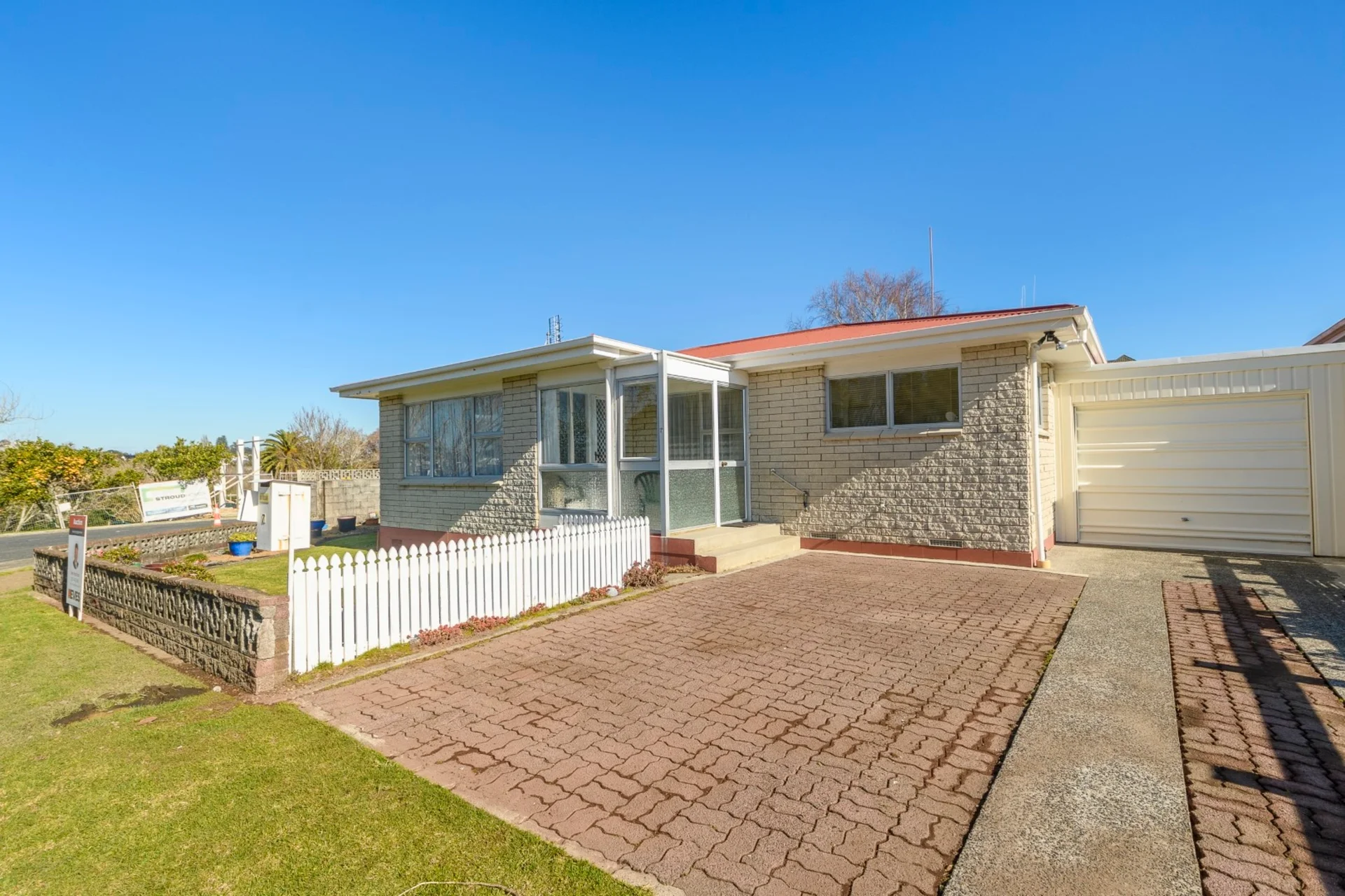 7 Crescent Road