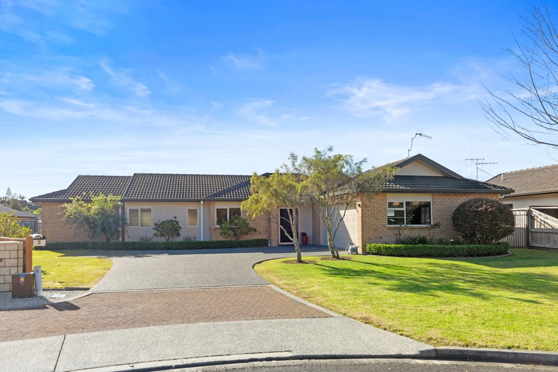 6 Goodrich Close