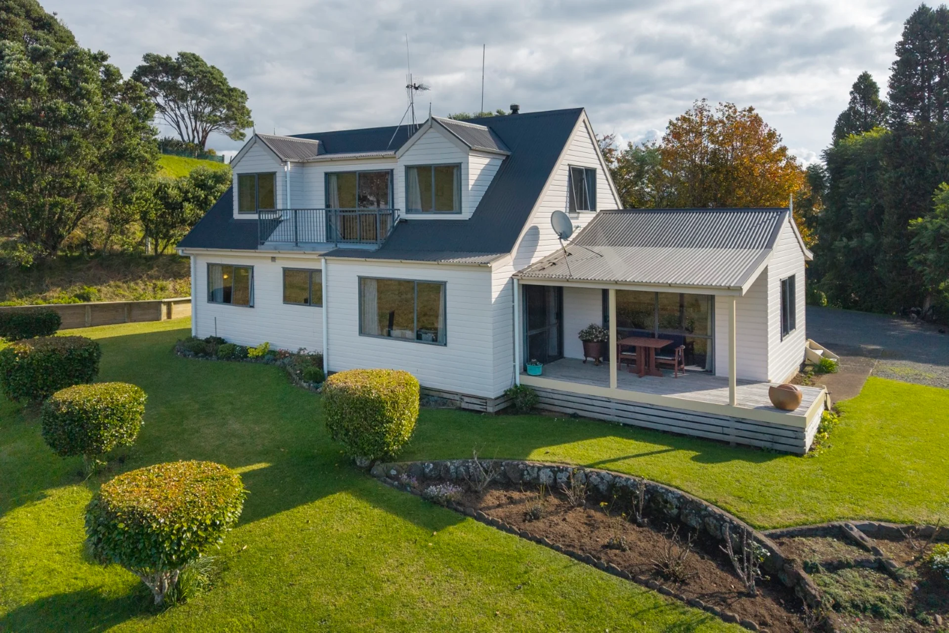 373 Esdaile Road