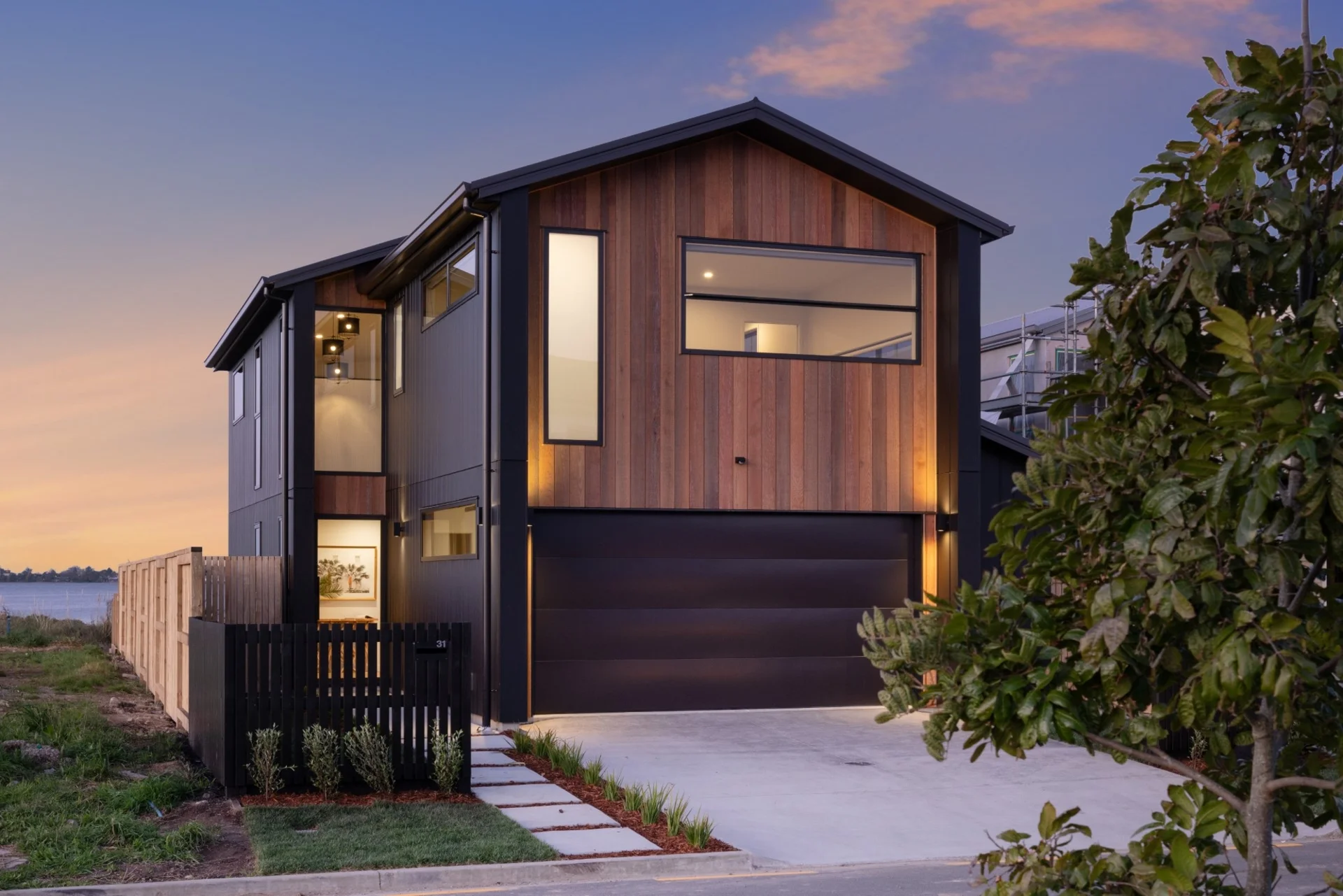 31 Hinaki Street