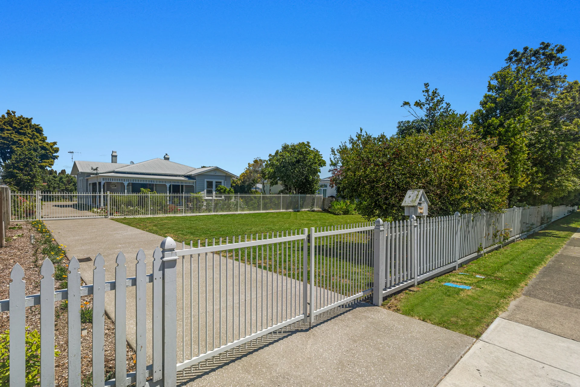 57A Goulstone Road