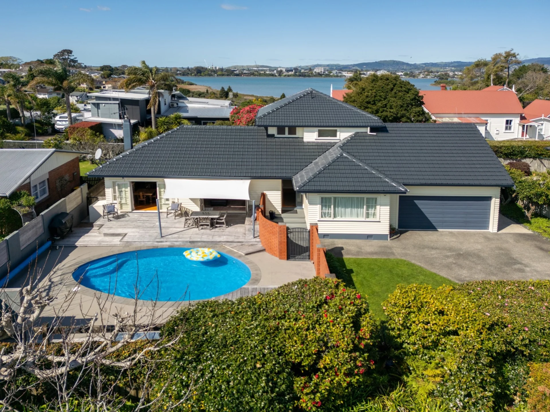 13 Hillcrest Road