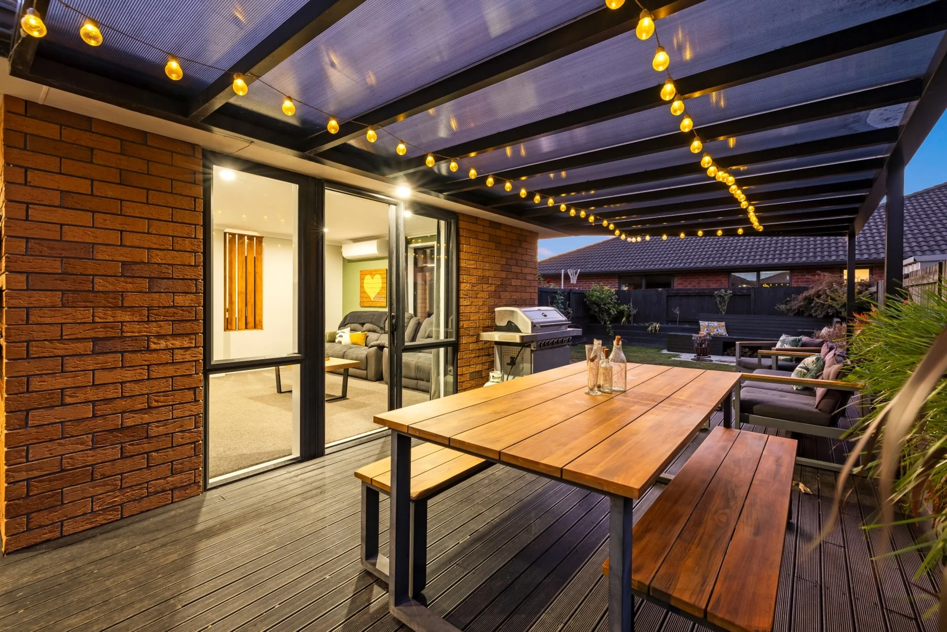 23 Seabreeze Place