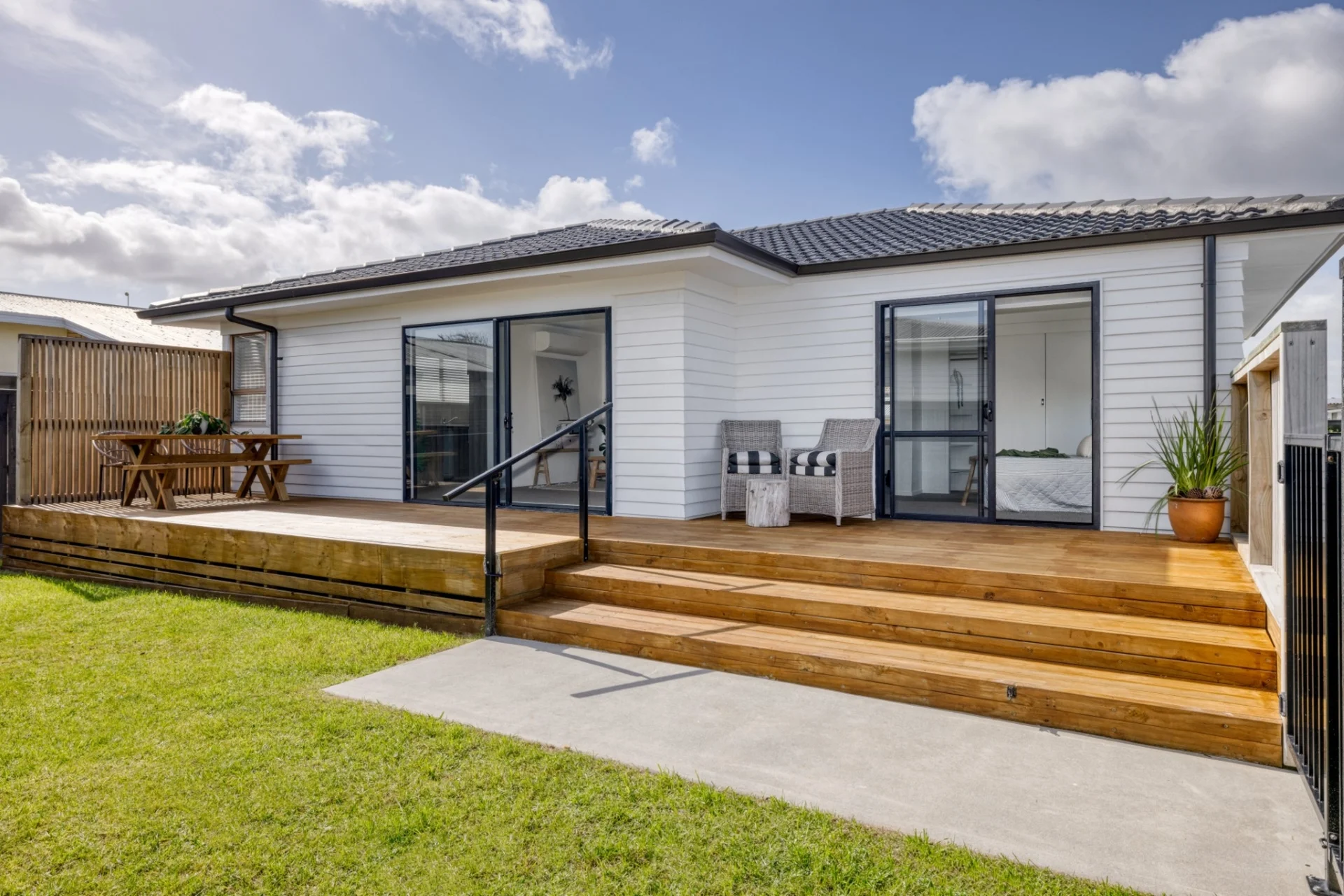 15A Gobray Crescent