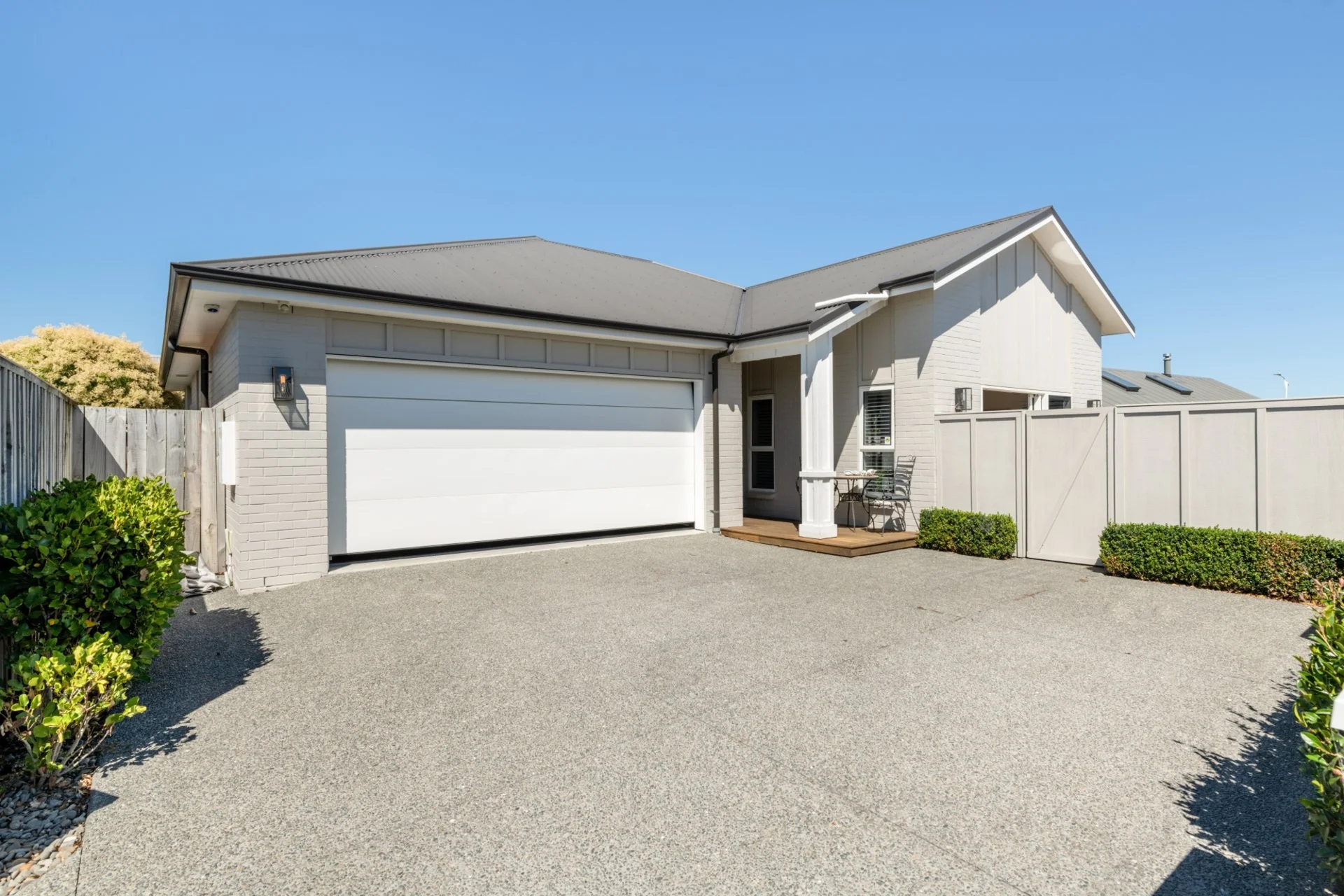 35 Cassinia Close