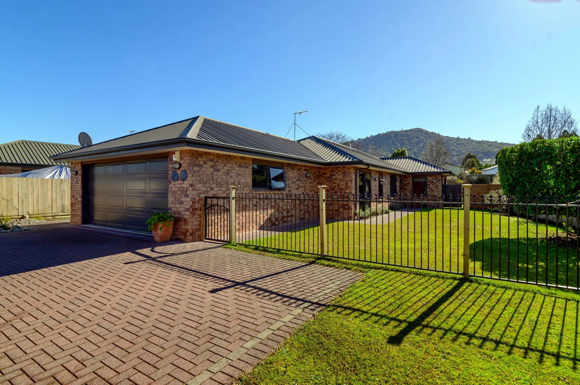 10 Heaphy Place