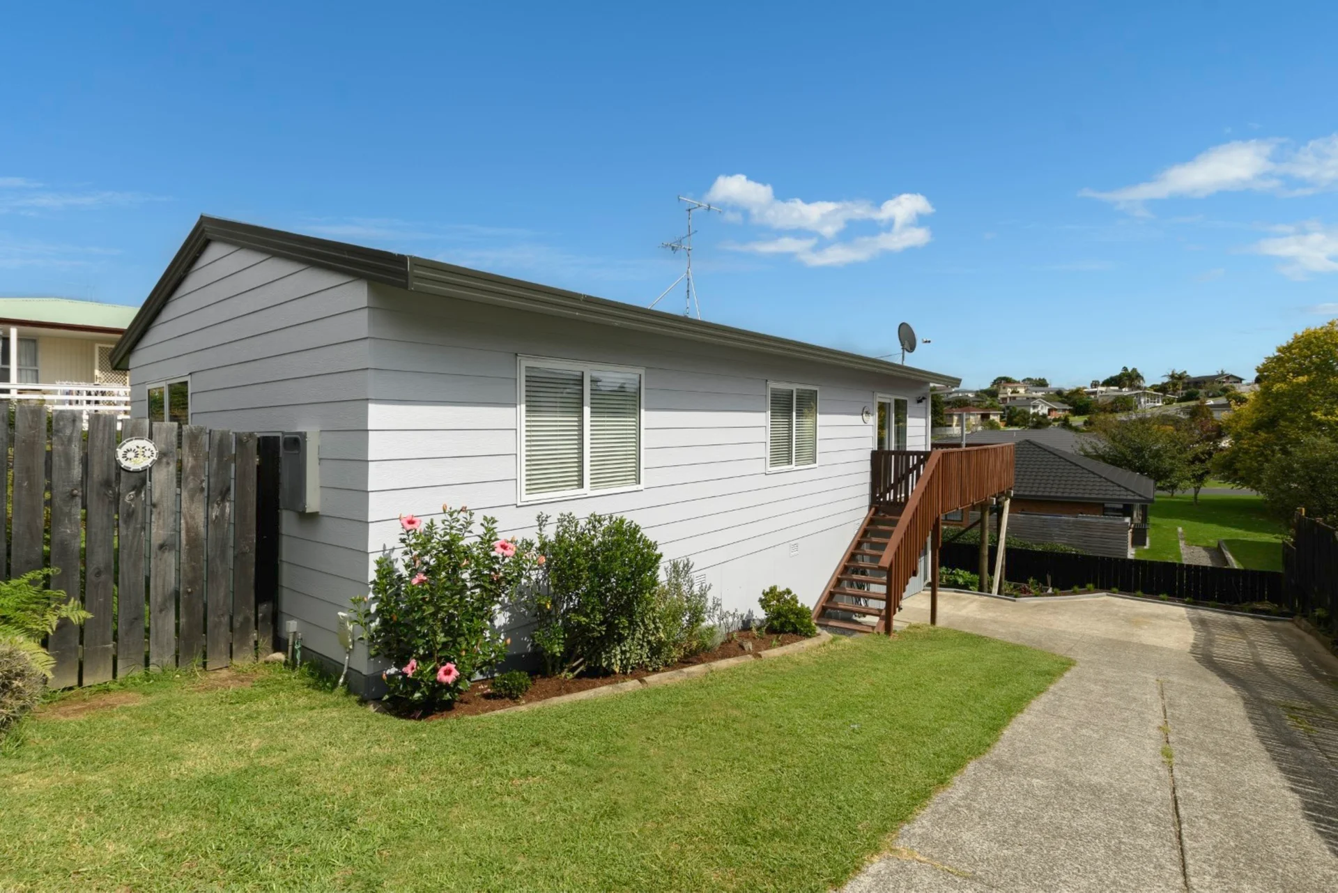 25C Linton Crescent