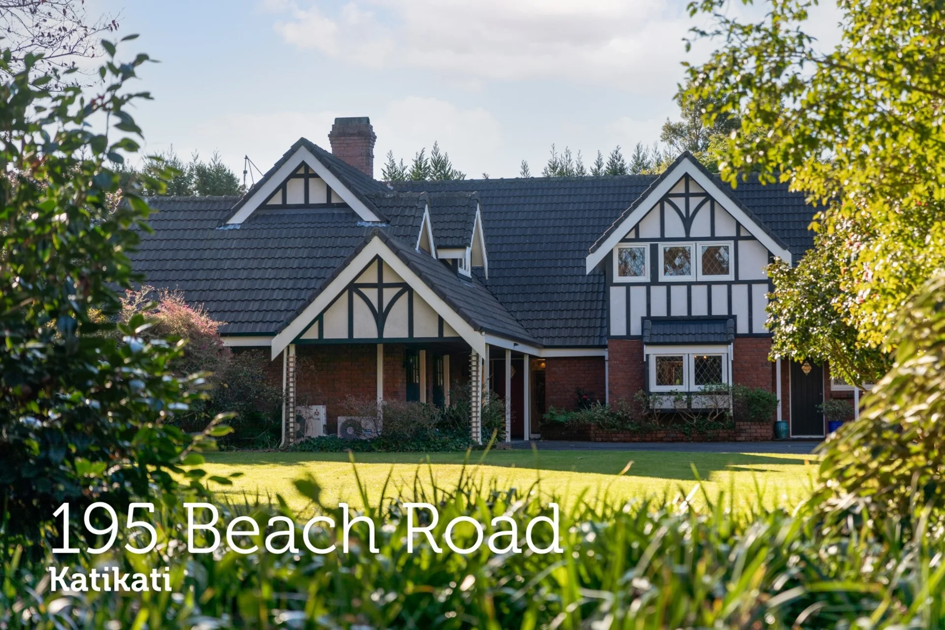 195 Beach Road
