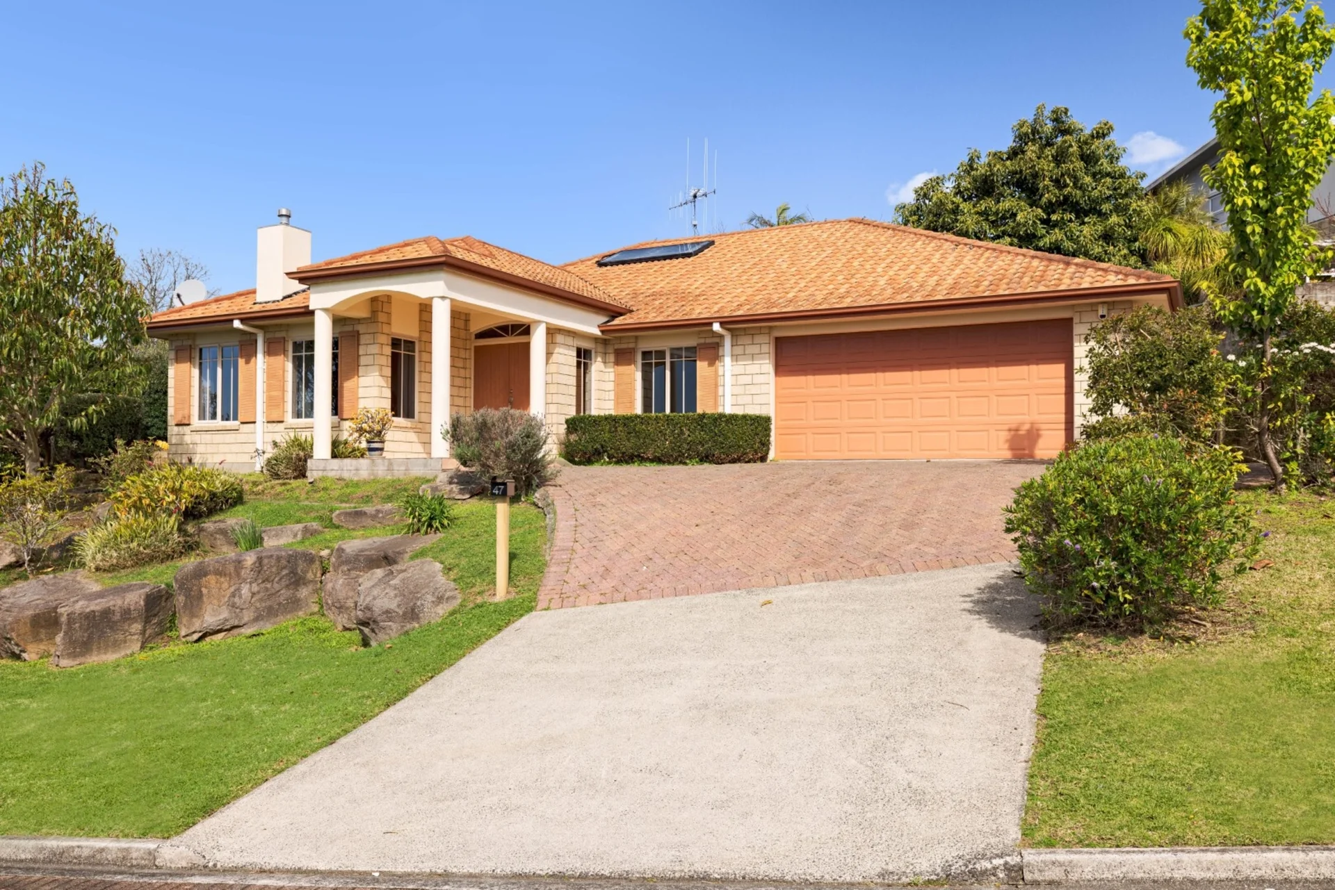 47 Sterling Gate Drive