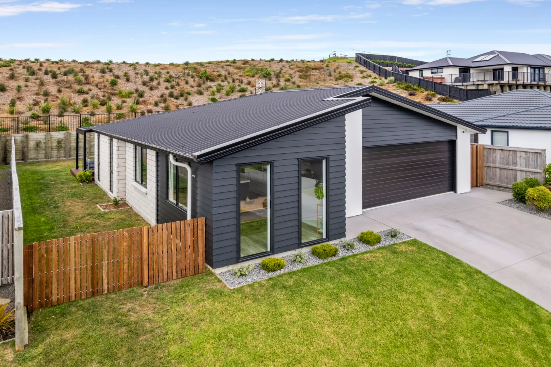 12 Stingray Drive