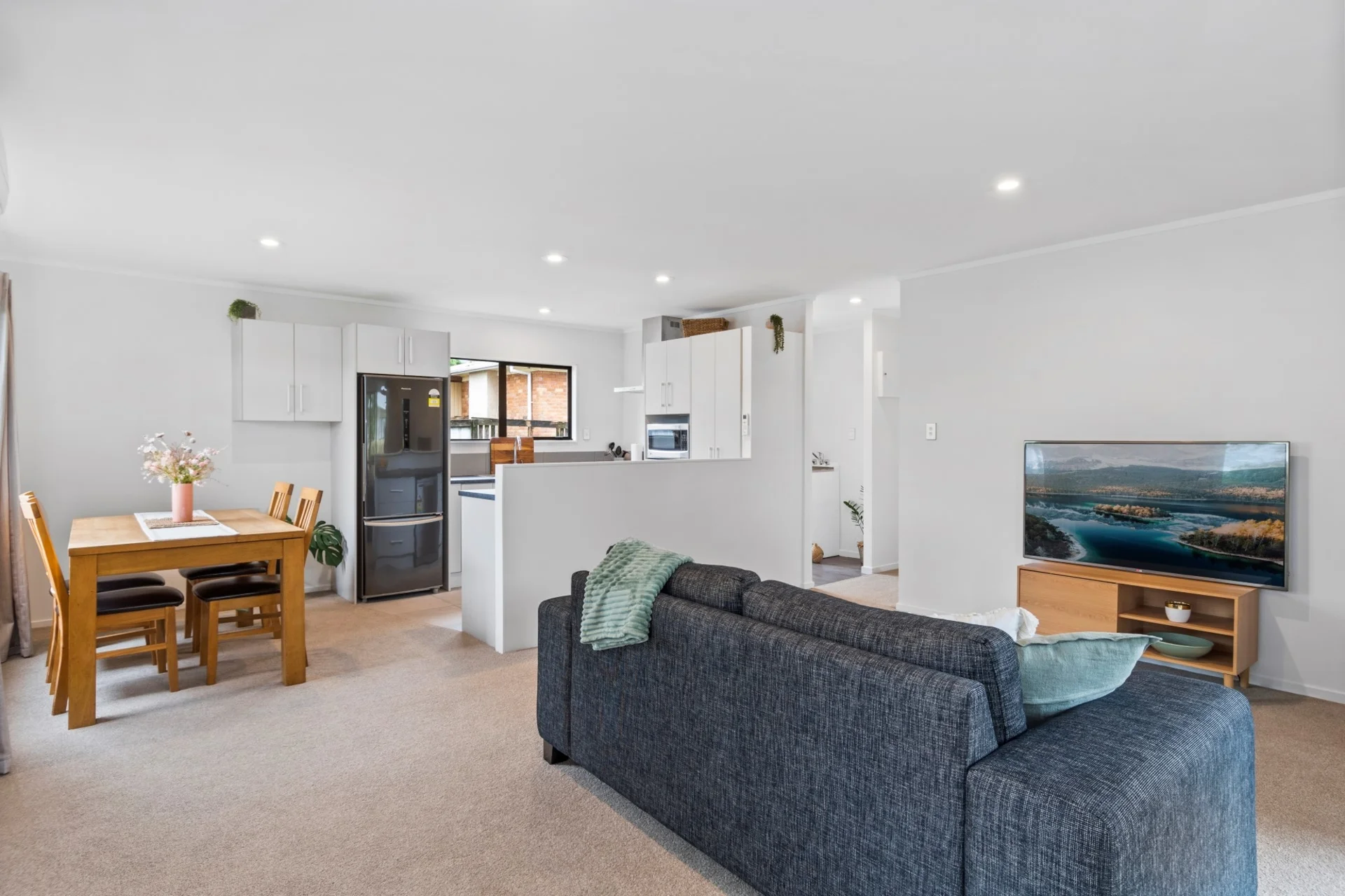 72A Coopers Road