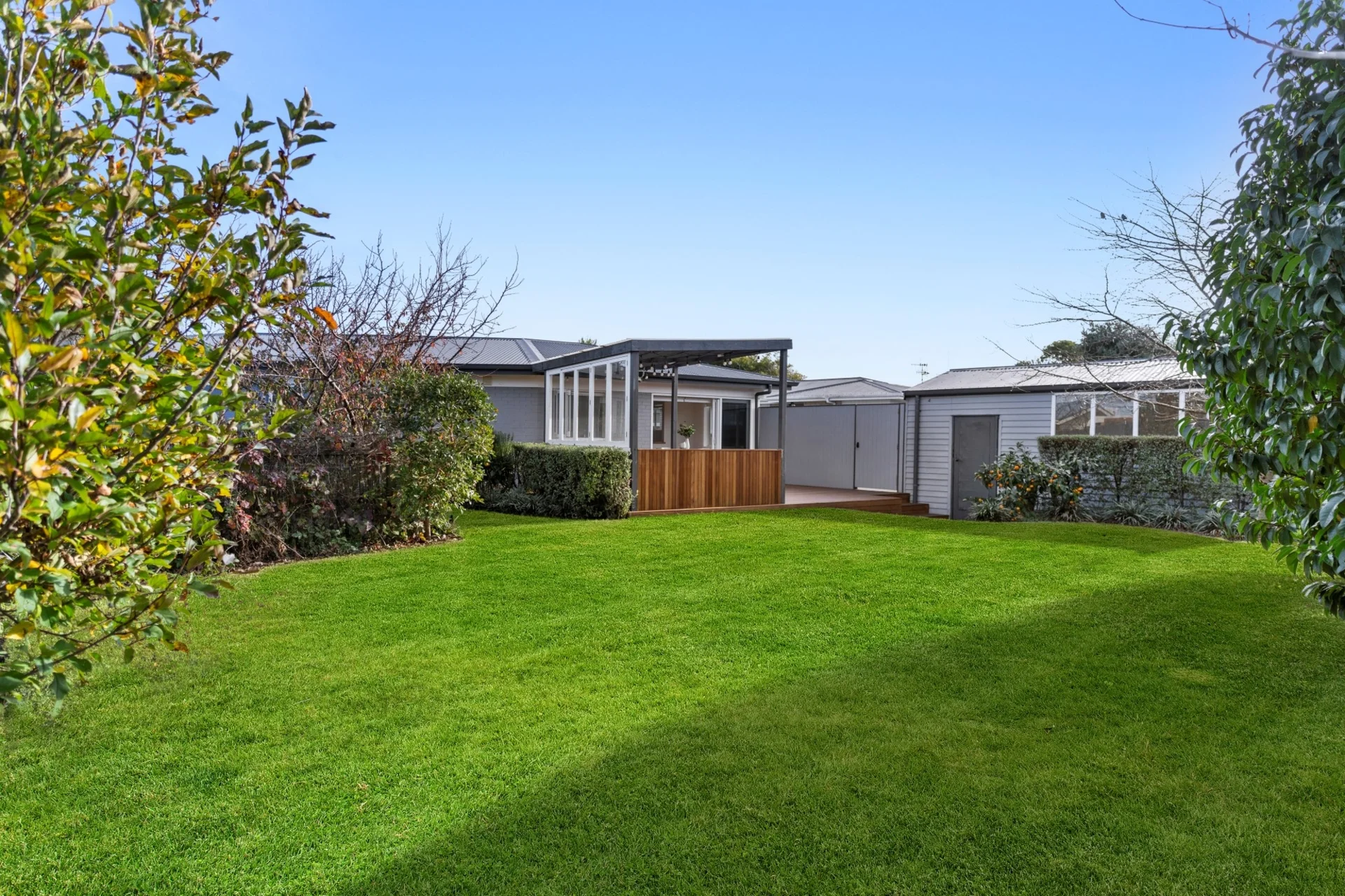 5 Harris Street
