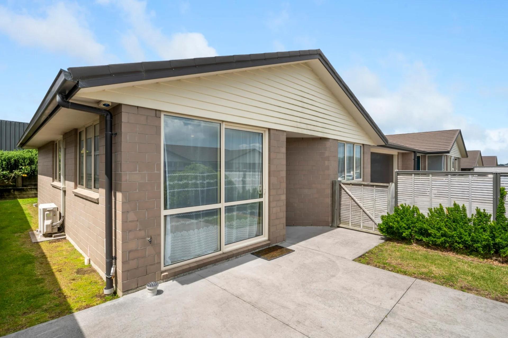 4 Greystone Place