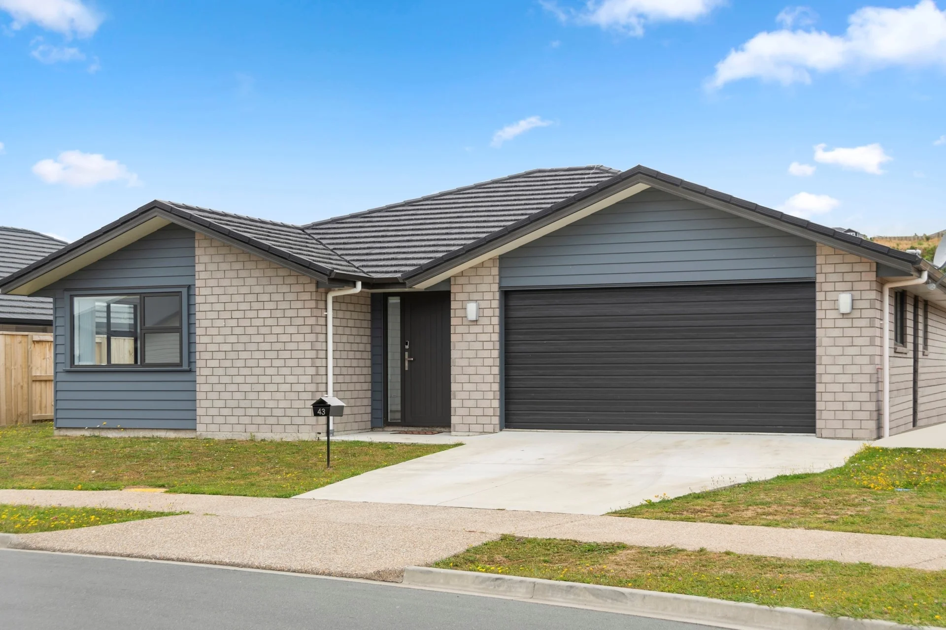 43 Awataha Crescent
